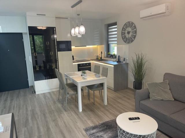 Apartament Agnes Szczecin Pomorzany المظهر الخارجي الصورة
